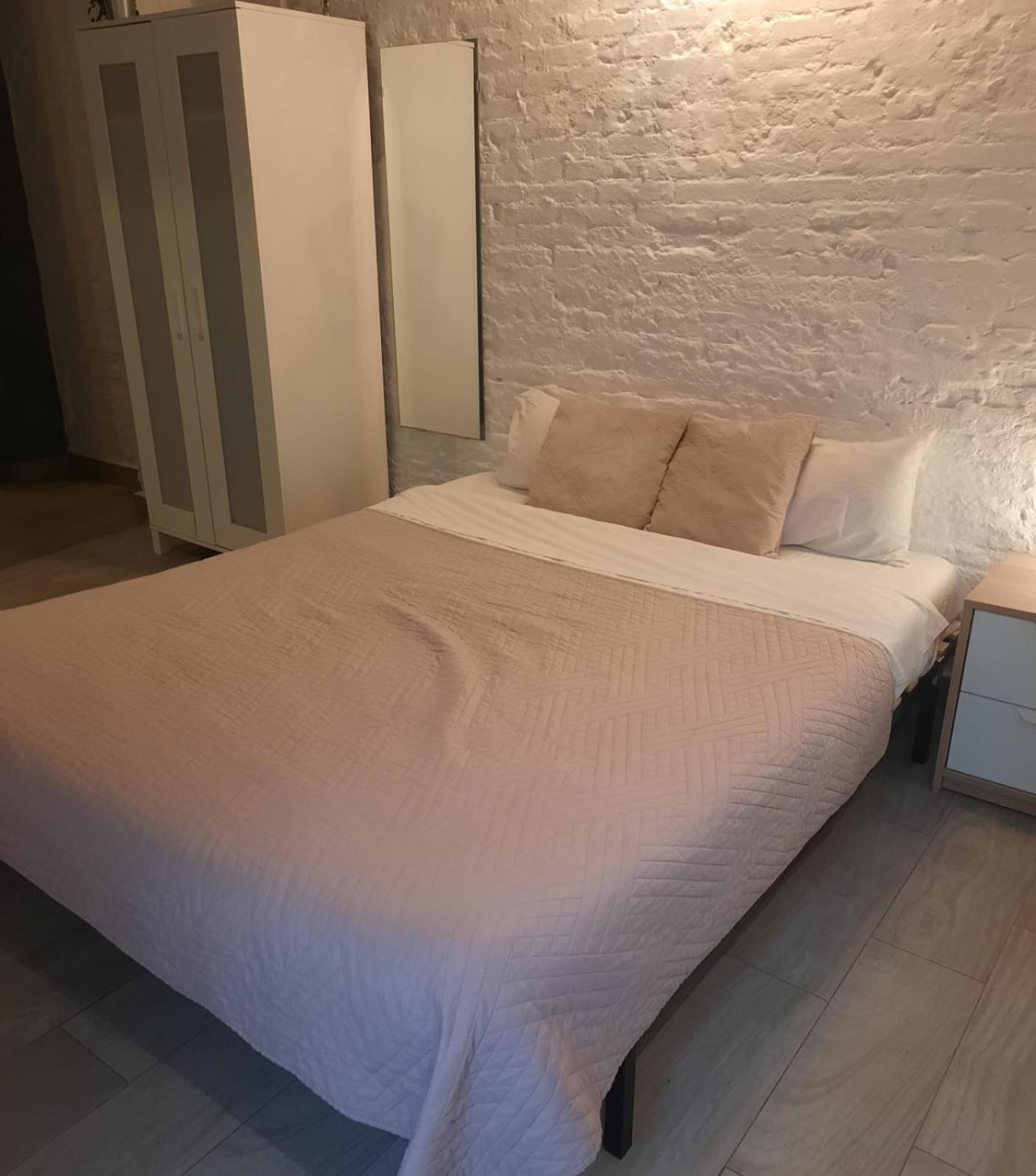 Bonito Alojamiento F Valensiya Dış mekan fotoğraf